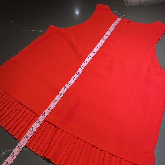 Banana Republic Ruffled Red Tank - Picture 6 of 8